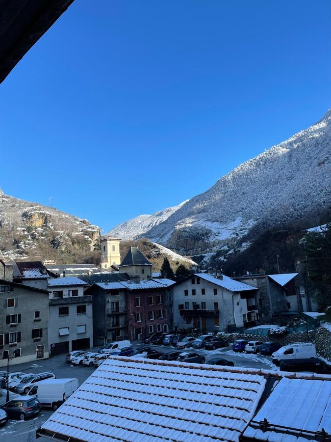 La Montagnette L Oursson Chambre Maison En Travaux De 10H A 17H موتييه المظهر الخارجي الصورة
